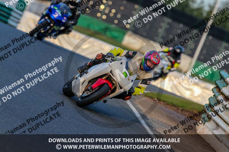 PJM Wedding Photography;enduro digital images;event digital images;eventdigitalimages;mallory park;mallory park photographs;mallory park trackday;mallory park trackday photographs;no limits trackdays;peter wileman photography;racing digital images;trackday digital images;trackday photos